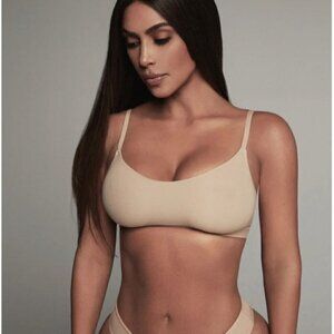 SKIMS Fits Everybody Scoop Bralette Clay sz XXS NWT